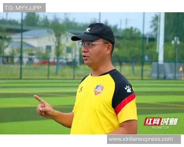 从草根到巨星：探索球星们的足球起步与早期成长之路